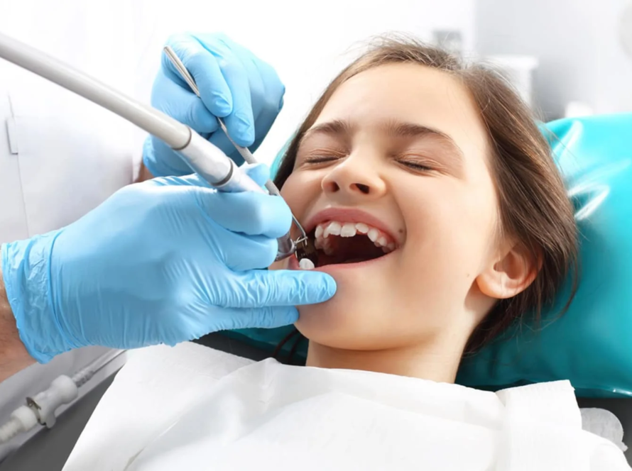 Dentes tortos e a sua relação com a mastigação e a fala