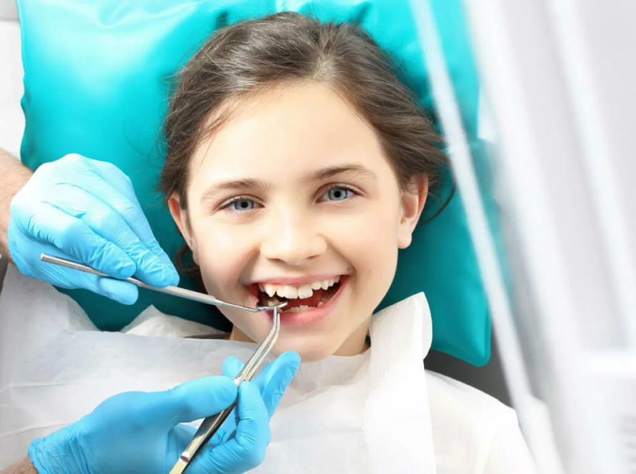 O impacto dos dentes alinhados na vida social e autoestima da criança