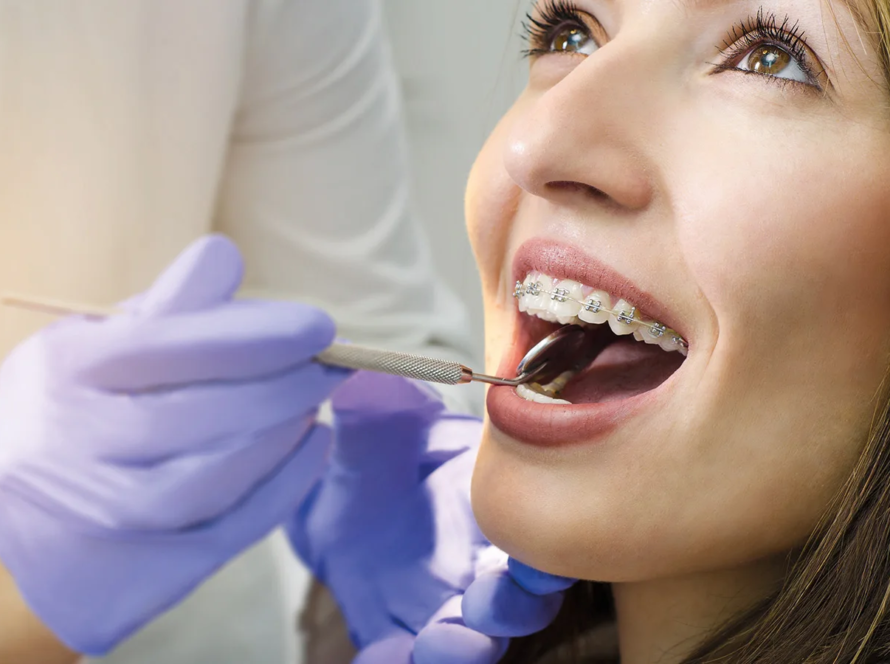Dentes tortos e a sua relação com a mastigação e a fala